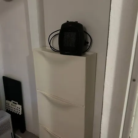 Is Apartament *